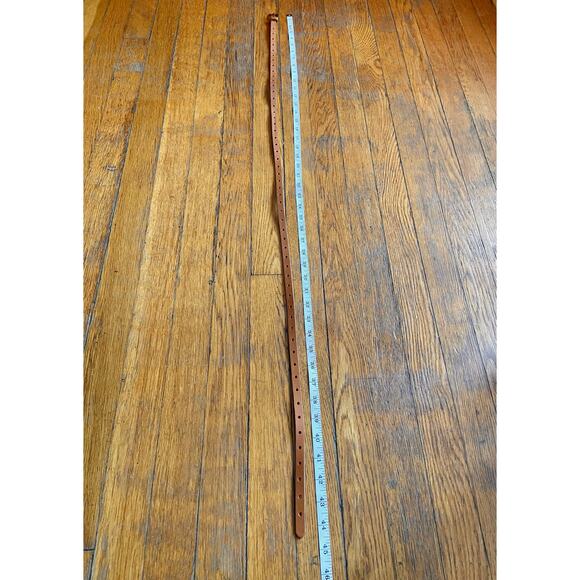 JCREW Skinny Tan Perforated Leather Belt sz M/L - Picture 9 of 10